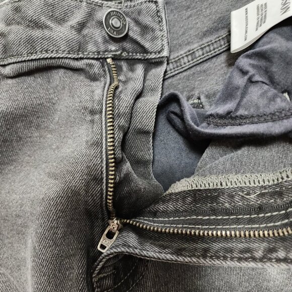 Hudson Black Wash Heidi High Rise Straight Leg Jeans Raw Hem - Picture 4 of 5